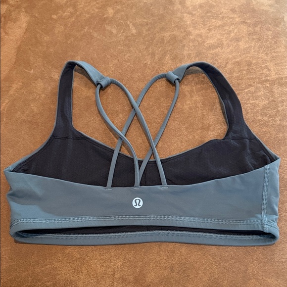lululemon athletica Slate Blue Strappy Sports Bra. EUC - Picture 2 of 4